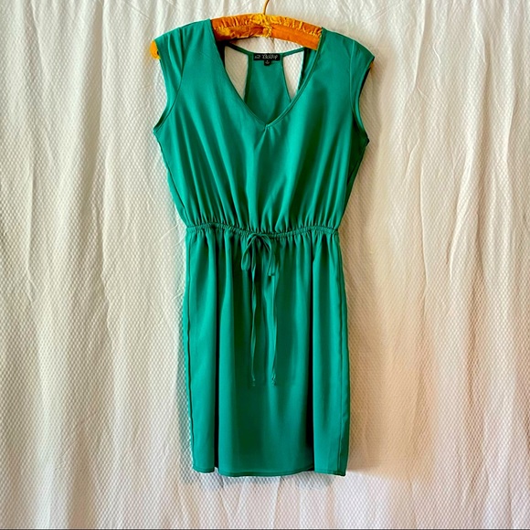 BeBop Dresses & Skirts - BEBOP Green Lightweight Dress